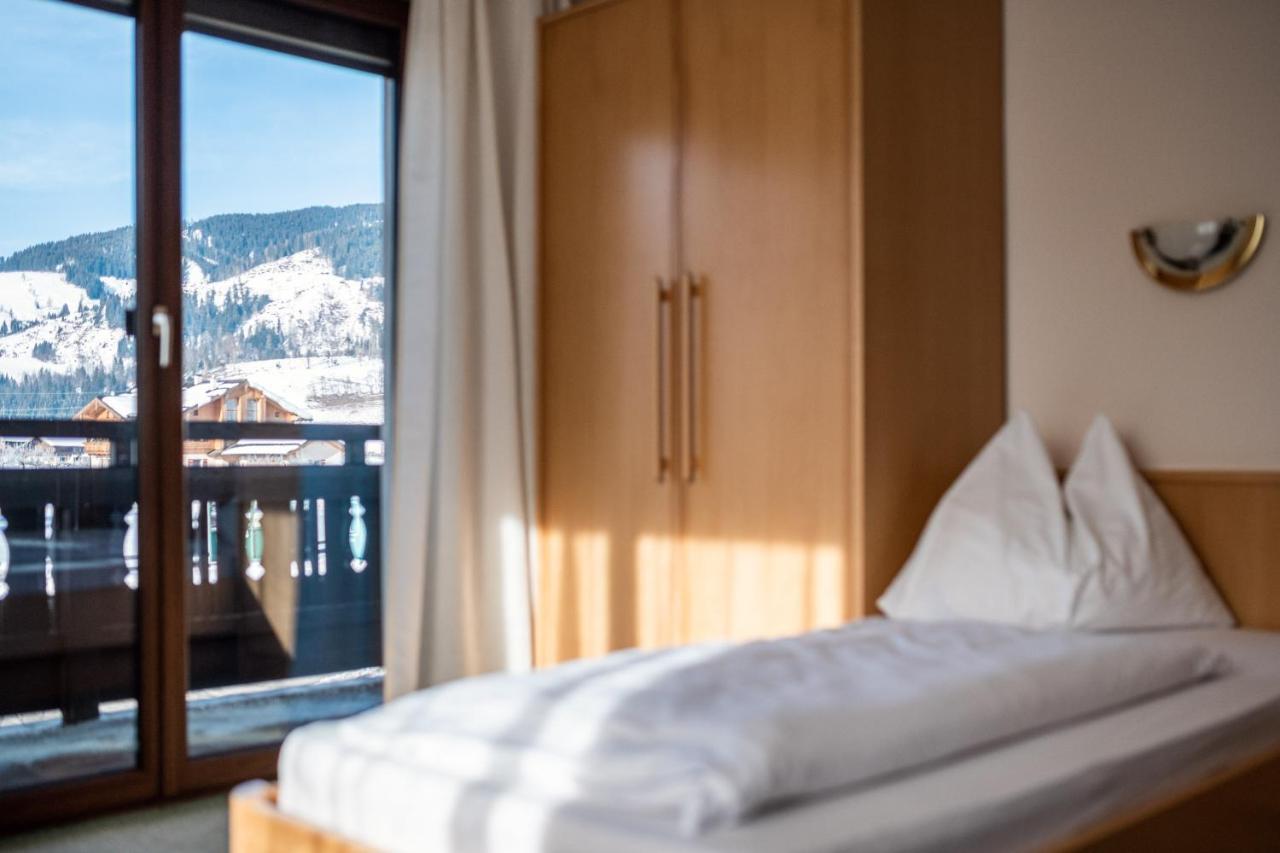 M-House Flachau Ganzes Haus Fuer 8 Personen Exterior photo